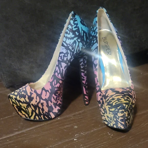Bumper Vibrant Animal Print Heels - Picture 1 of 5